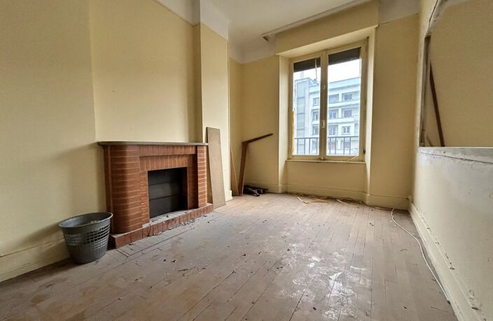Appartement à rénover au cœur de ville de ST DIE — photo 2