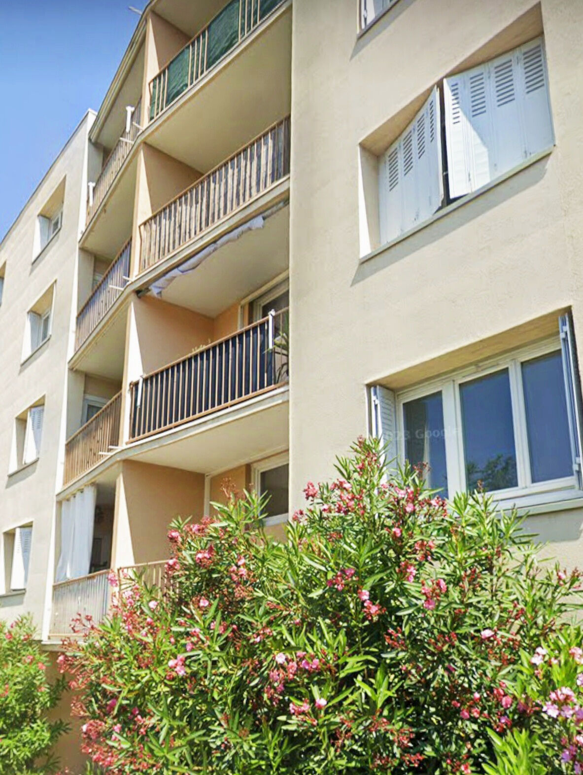 Appartement 4 pièces  à vendre Uzès 30700