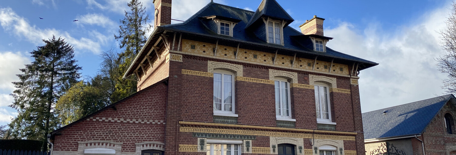 Maison 10 Pièces 197 m² à vendre à Beaucamps-le-Vieux (80430)