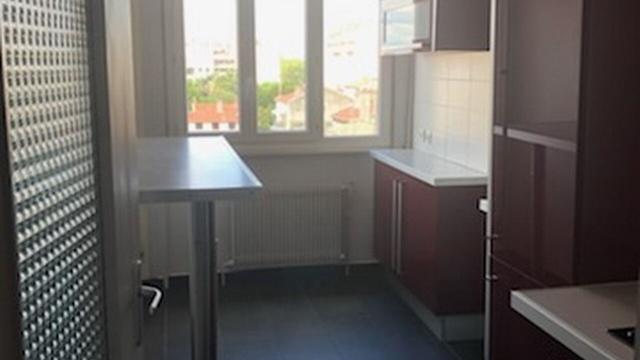 appartement 2 pièces 56 m2 à louer à Lyon 3 (69003)