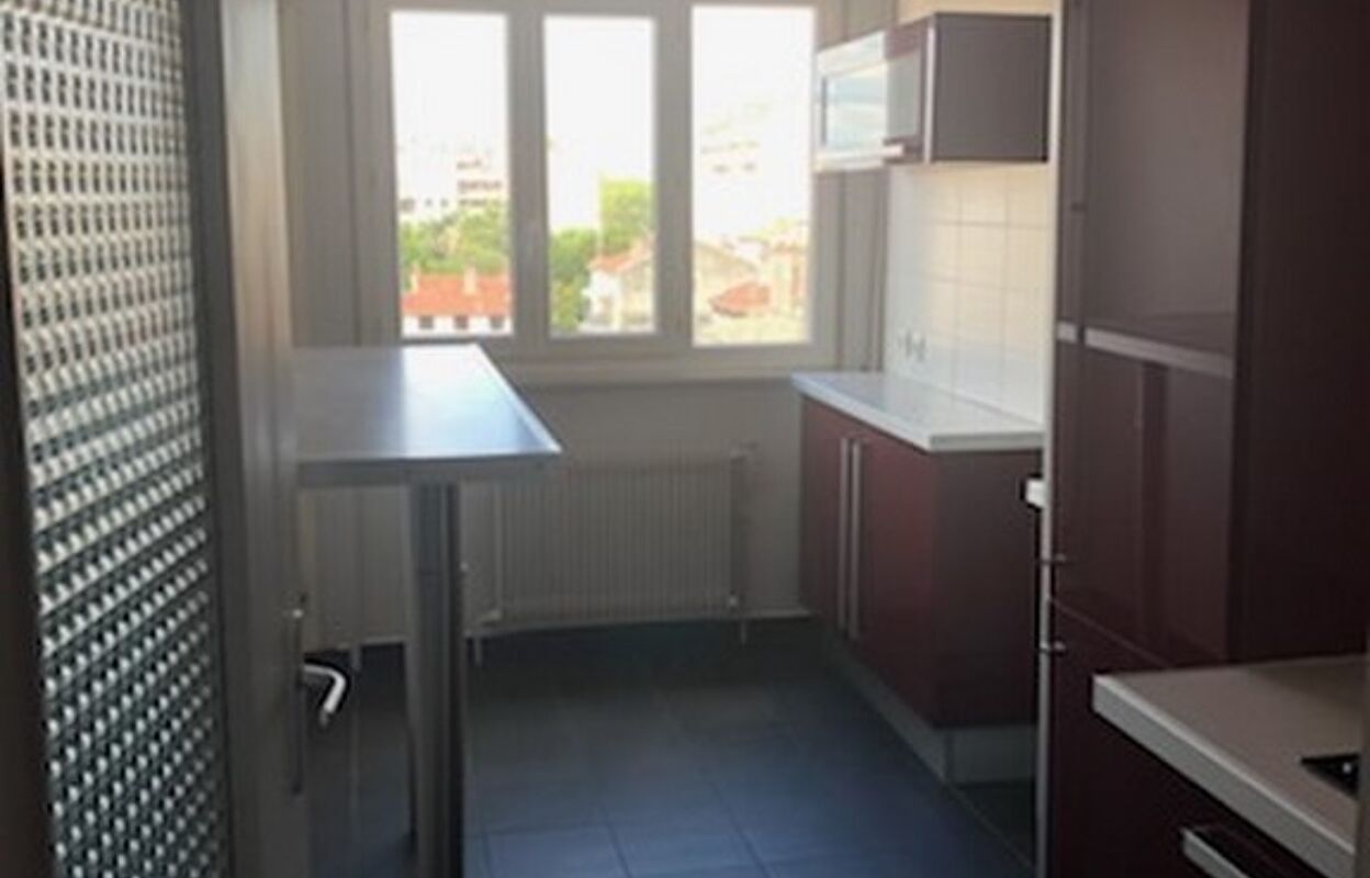 appartement 2 pièces 56 m2 à louer à Lyon 3 (69003)