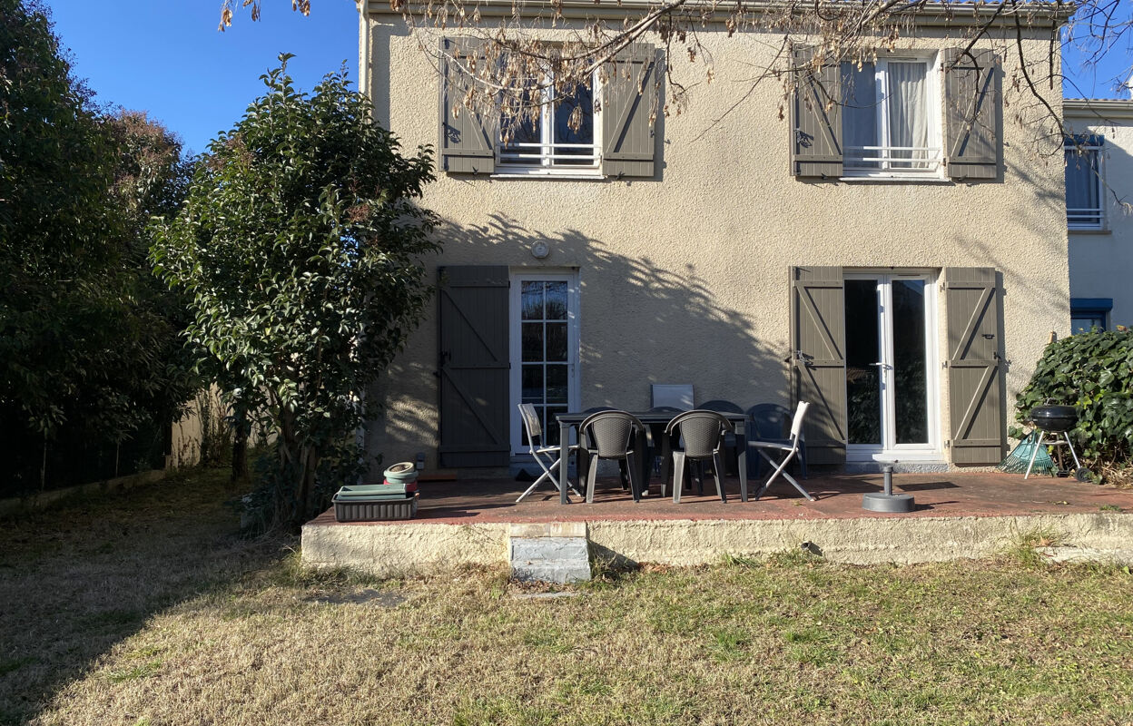 maison 5 pièces 105 m2 à vendre à Milhaud (30540)