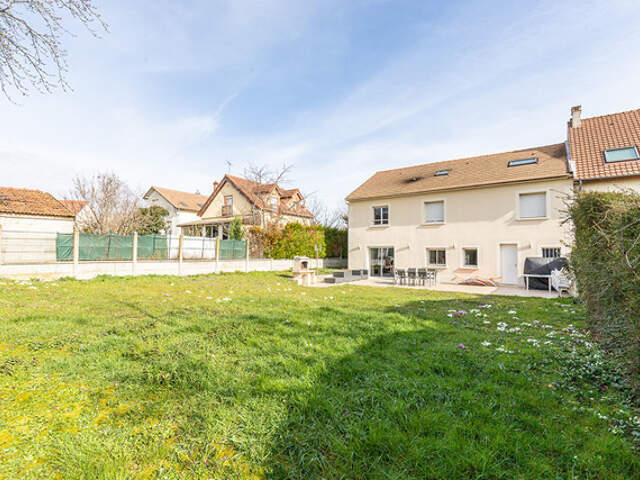 A vendre Dpt Essone (91) Morangis 200 m2 sur terrain clos de — photo du bien