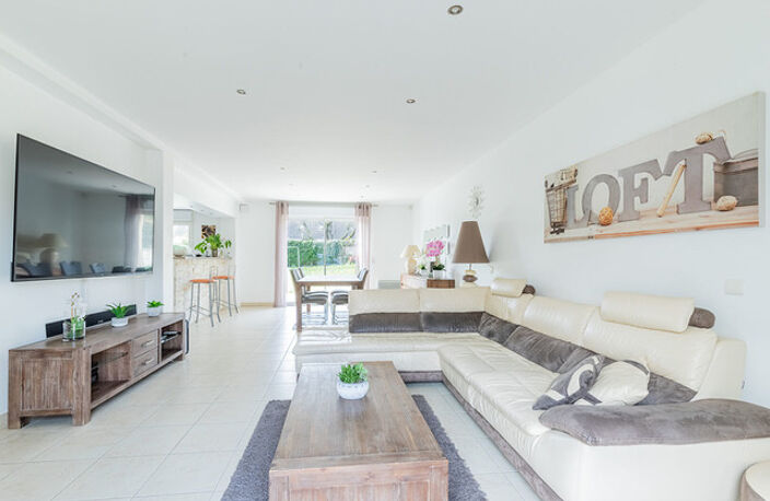 A vendre Dpt Essone (91) Morangis 200 m2 sur terrain clos de — photo 2