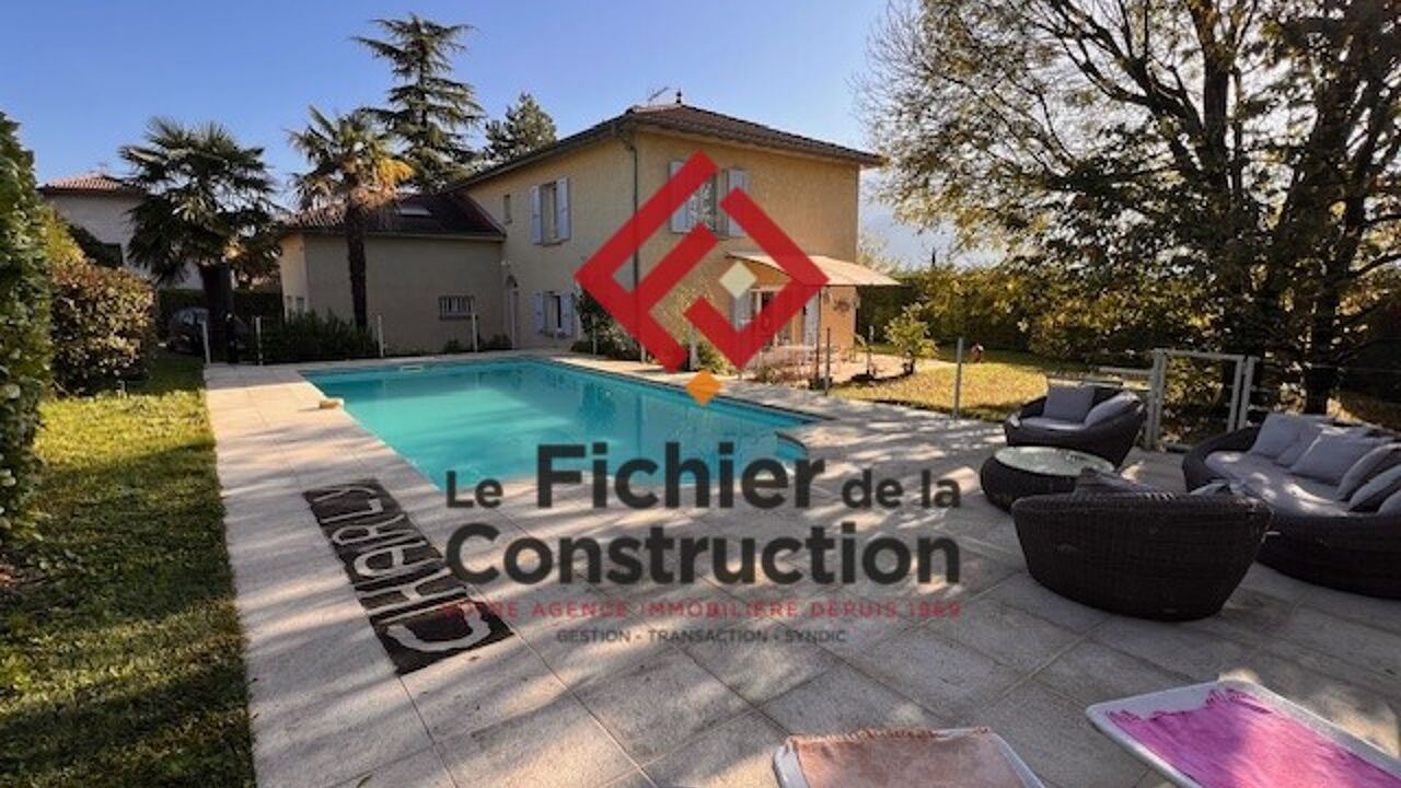 maison 7 pièces 260 m2 à vendre à Meylan (38240)