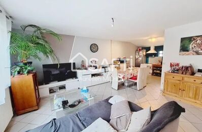 maison 3 pièces 739 m2 à vendre à Chalamont (01320)