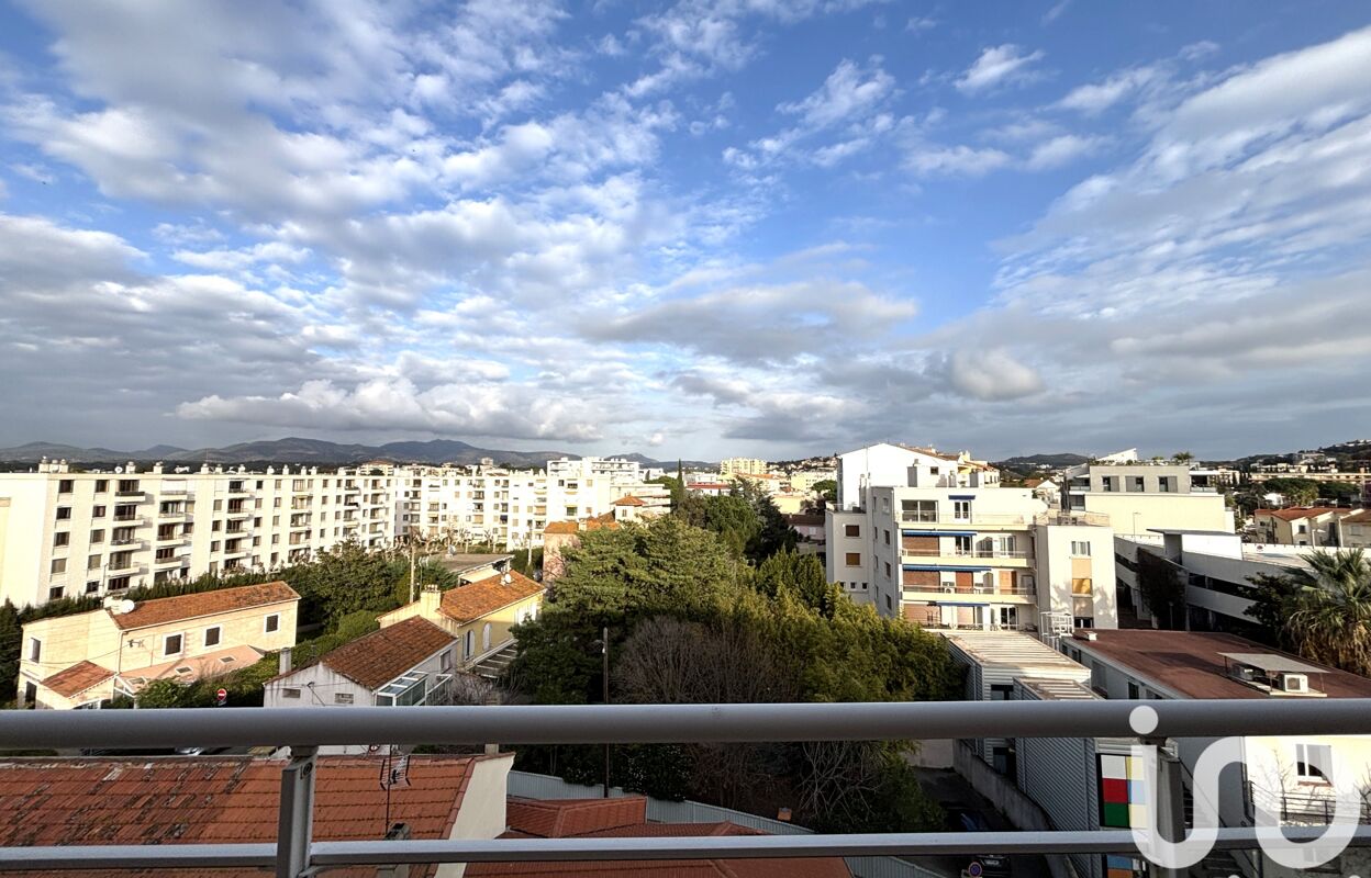 appartement 3 pièces 71 m2 à vendre à Saint-Raphaël (83530)