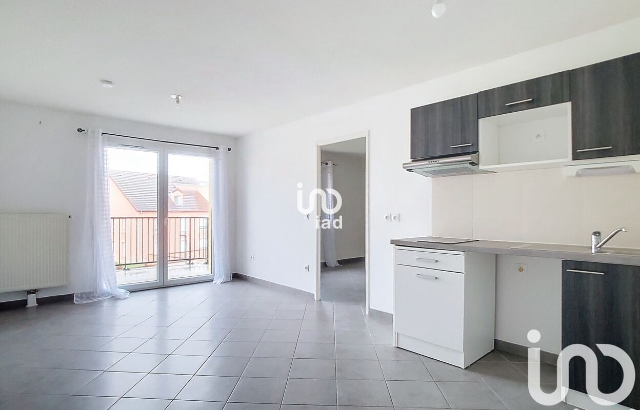 appartement 2 pièces 39 m2 à vendre à Follainville-Dennemont (78520)