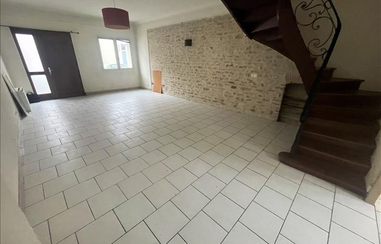 maison 4 pièces 113 m2 à vendre à Châteauroux (36000)