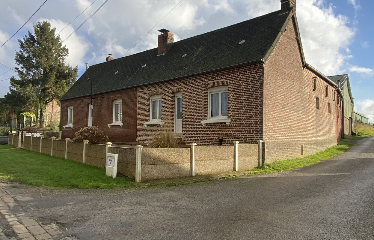 maison 5 pièces 99 m2 à vendre à Avesnes-le-Comte (62810)