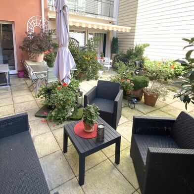 Appartement 2 pièces 66 m²