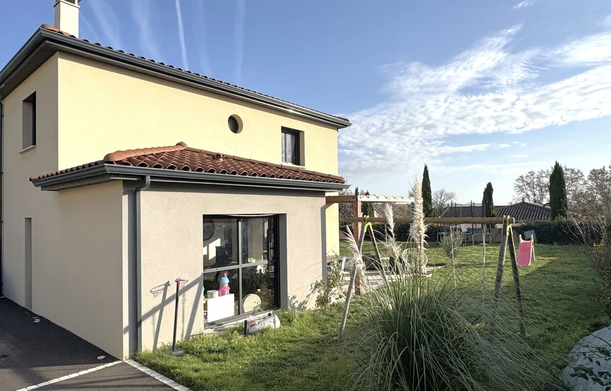 maison 5 pièces 115 m2 à vendre à Brindas (69126)