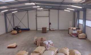 Commerce  870 m² à louer à Perpignan (66000)