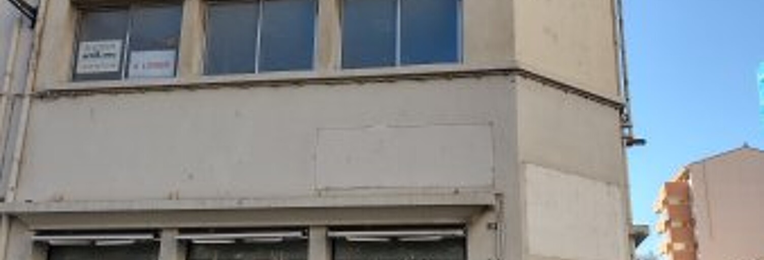 Bureau  1040 m² à louer à Perpignan (66000)