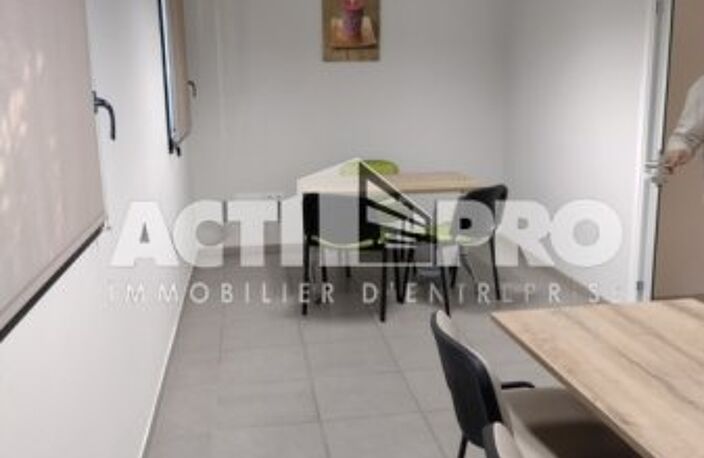 Bureaux à louer — photo 5