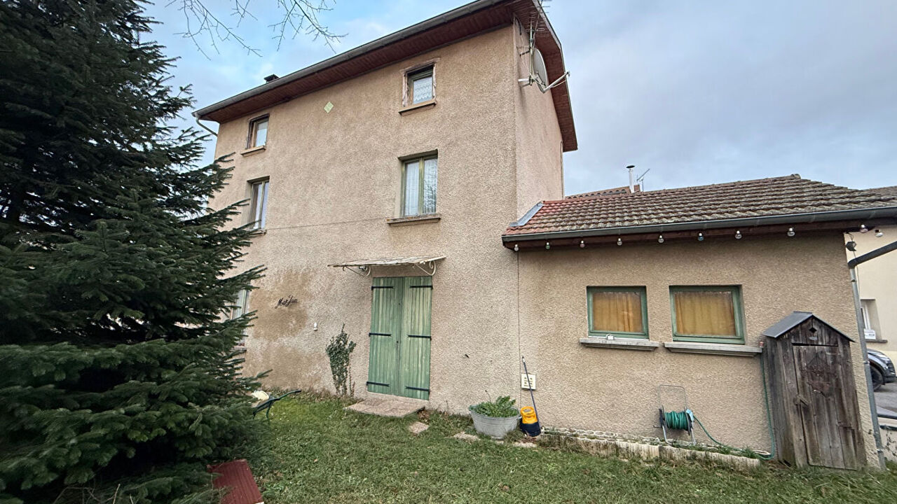 maison 4 pièces 118 m2 à vendre à Bourgoin-Jallieu (38300)