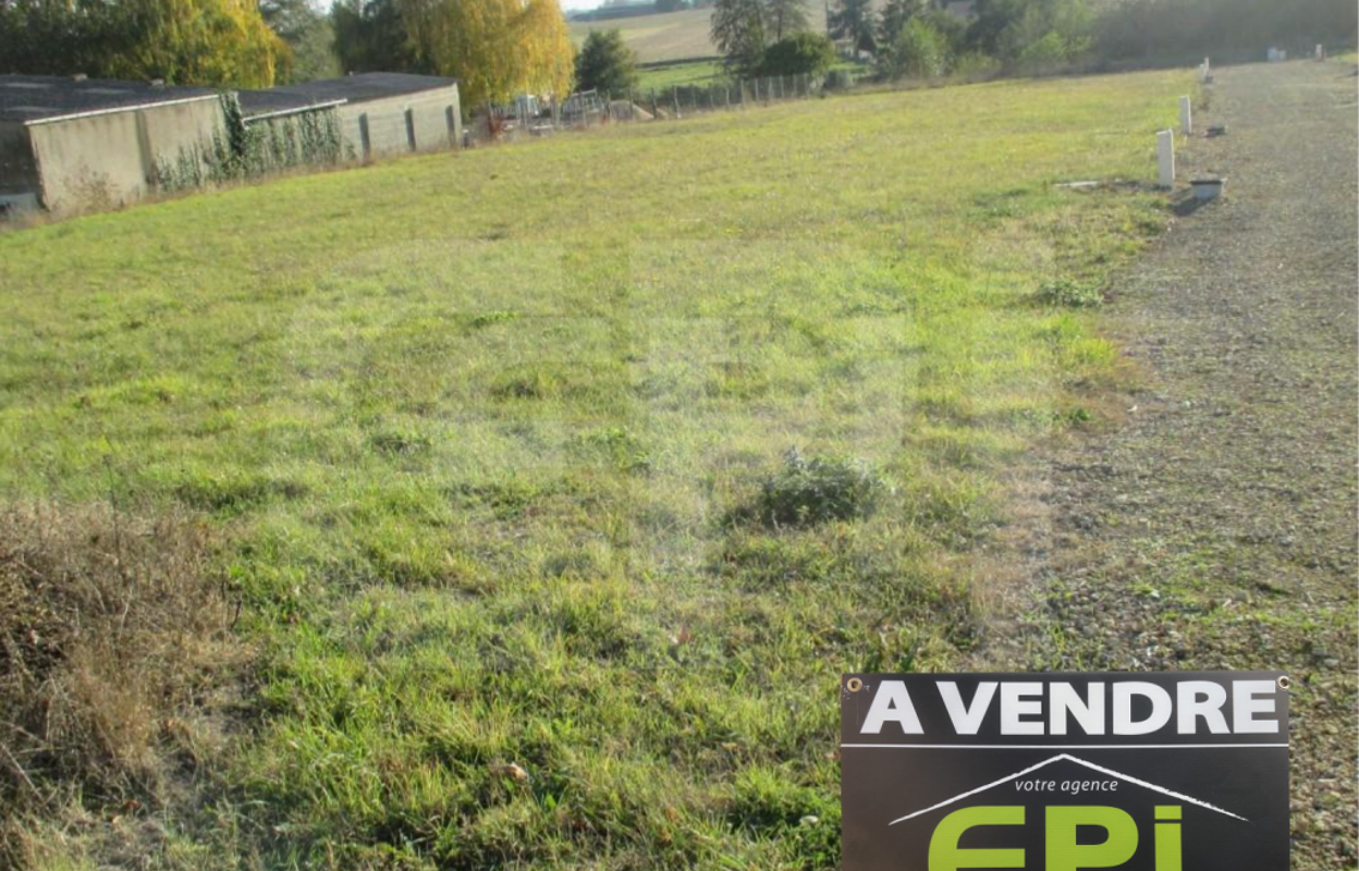 terrain  pièces 6573 m2 à vendre à Cernay (86140)