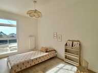 
        Appartement

        (3 à 4 pièces)

        (54 à 80 m²)
       — photo 4