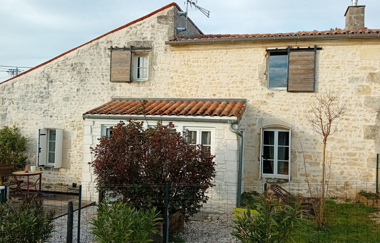 maison 3 pièces 95 m2 à vendre à Saint-Savinien (17350)