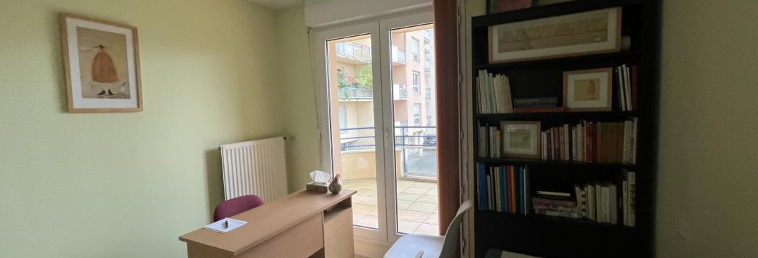 Local industriel 4 Pièces 65 m² à louer à Rodez (12000)