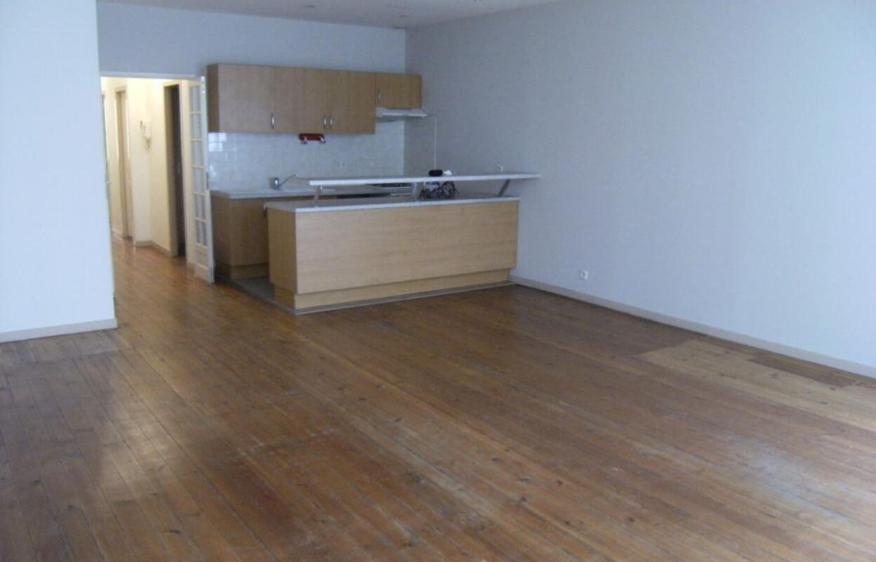 appartement 3 pièces 70 m2 à louer à Bordeaux (33000)