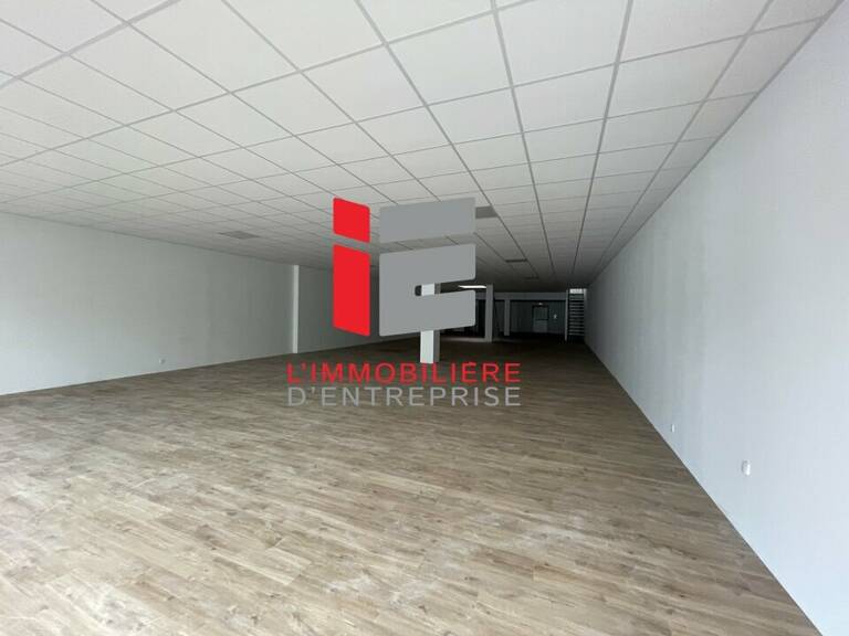 LOCAL COMMERCIAL A LOUER — photo 1