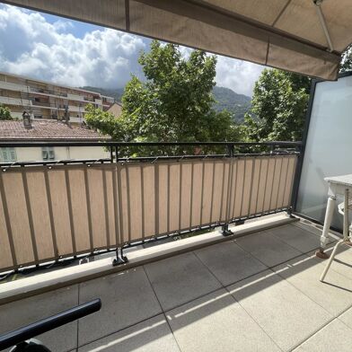 Appartement 4 pièces 76 m²