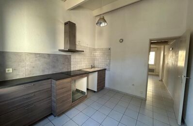 location appartement 485 € CC /mois à proximité de Caumont-sur-Durance (84510)