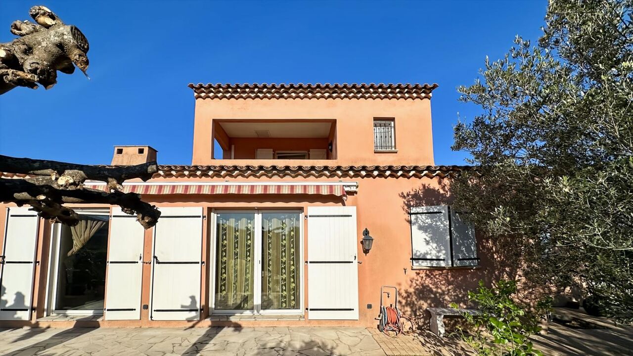 maison 4 pièces 127 m2 à vendre à Roquebrune-sur-Argens (83520)