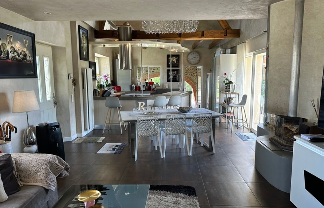 maison 6 pièces 230 m2 à vendre à Tournay (65190)