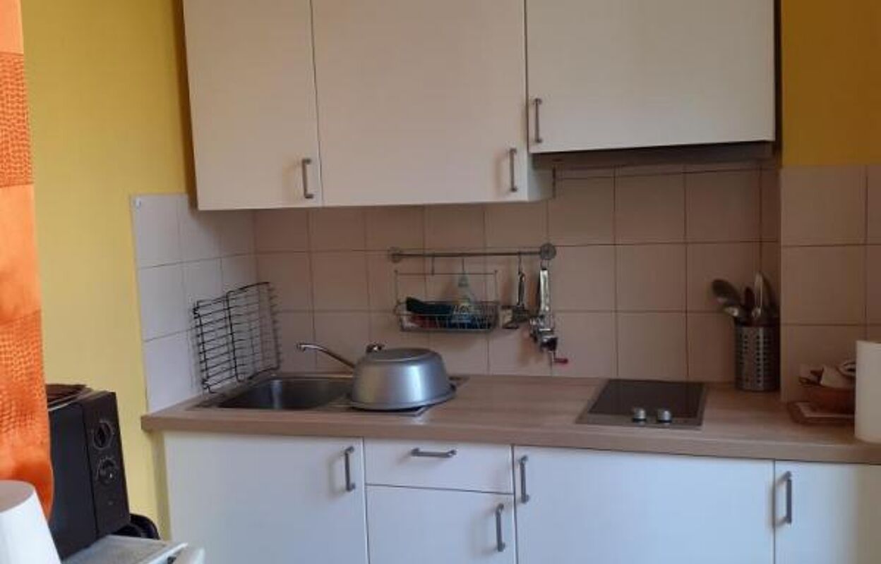 appartement 1 pièces 25 m2 à louer à Marseille 5 (13005)