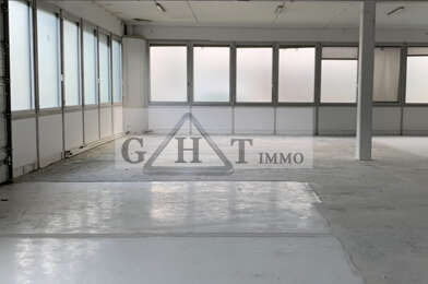 Local industriel  12000 €