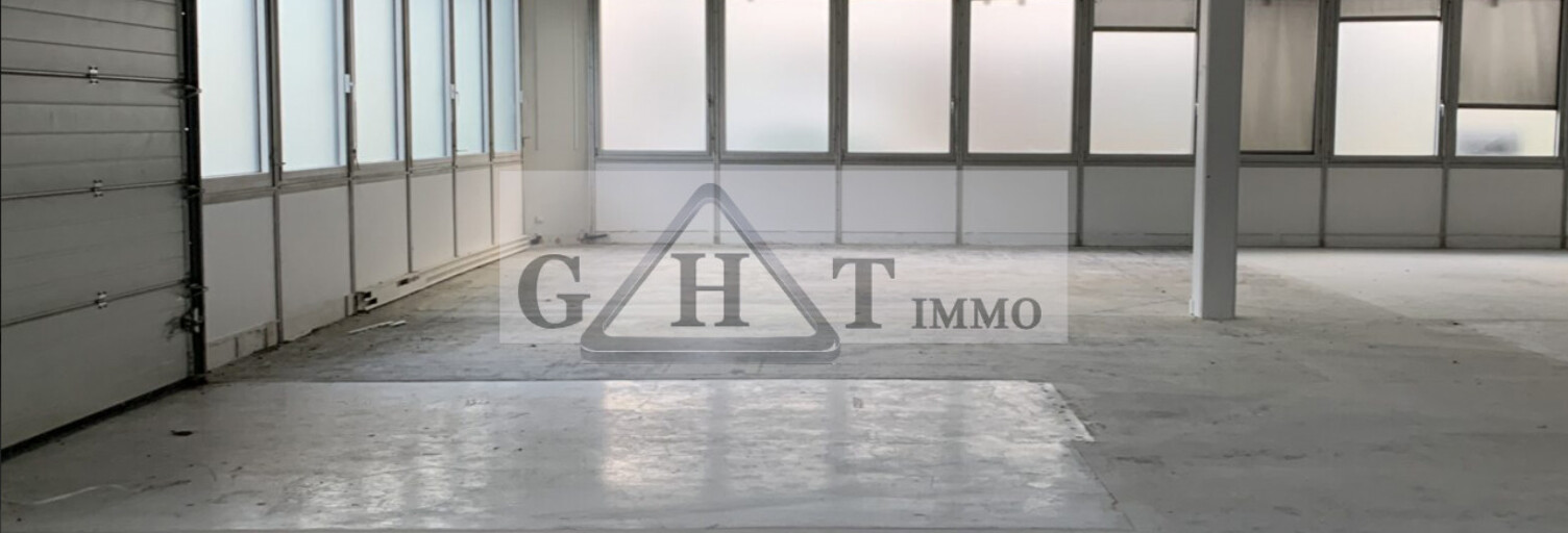 Local industriel  819 m² à louer à Gennevilliers (92230)