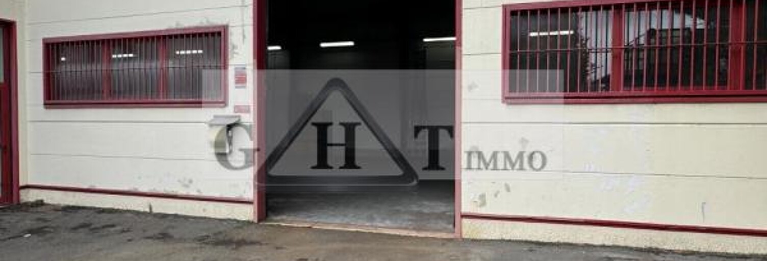 Local industriel  800 m² à vendre à Chevry-Cossigny (77173)