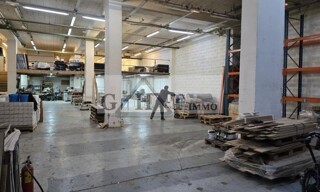 Local industriel  220 m² à louer à Bagnolet (93170)