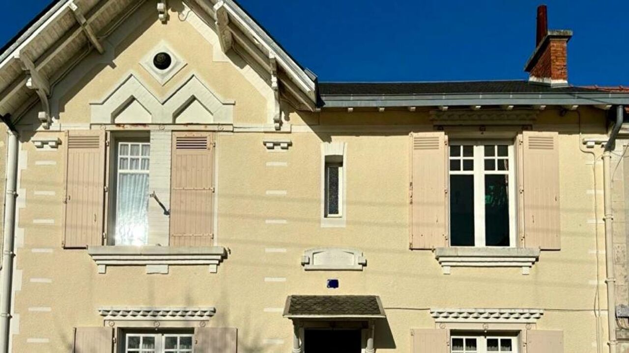 maison 5 pièces 170 m2 à vendre à La Rochelle (17000)