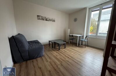 location appartement 420 € CC /mois à proximité de Smarves (86240)