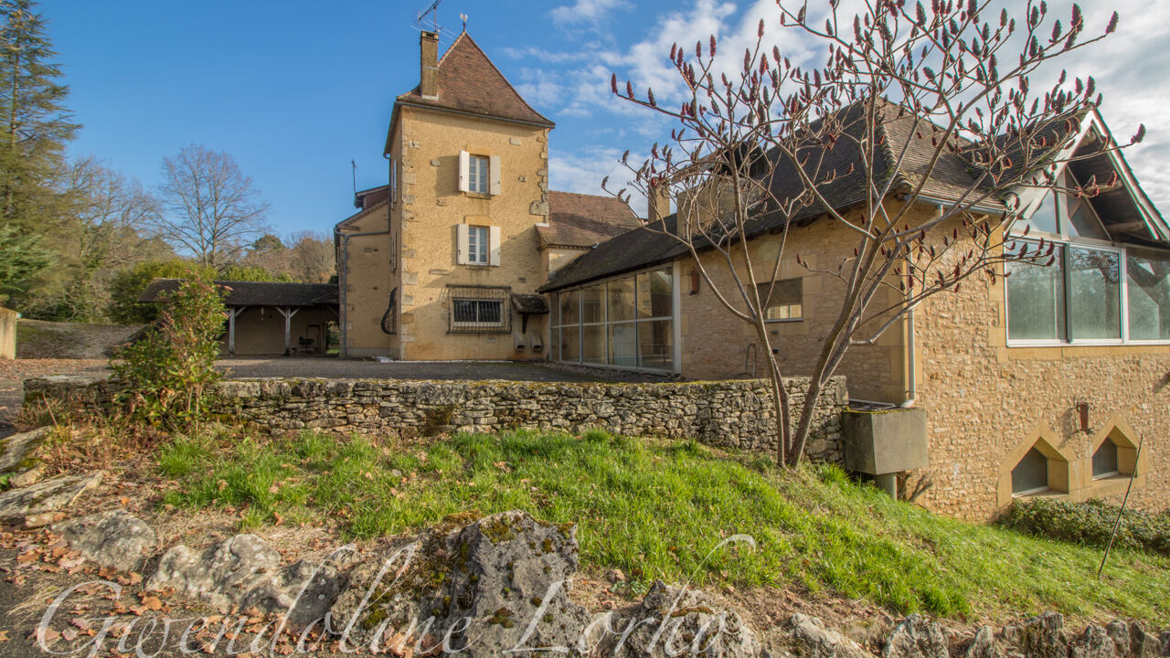 maison 17 pièces 309 m2 à vendre à Puy-l'Évêque (46700)