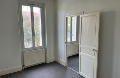 location appartement 478 € CC /mois à proximité de Gy-l'Évêque (89580)