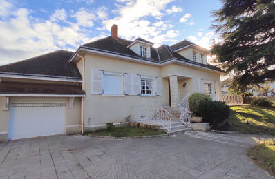 vente maison 164 300 € à proximité de Scorbé-Clairvaux (86140)