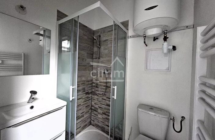 Ensemble immobilier — photo 3