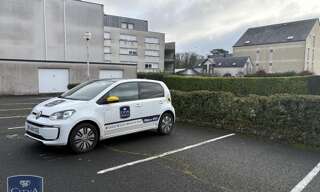 Garage   m² à louer à Joué-lès-Tours (37300)