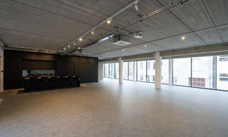 Bureau 1 Pièce 215 m² à louer à Reims (51100)