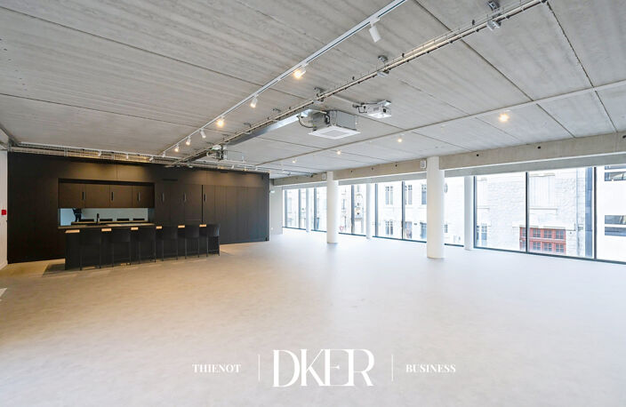 Bureau à louer - Hyper centre-ville — photo 2