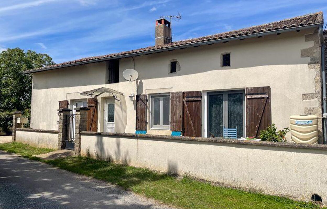 maison 7 pièces 155 m2 à vendre à Ruffec (16700)