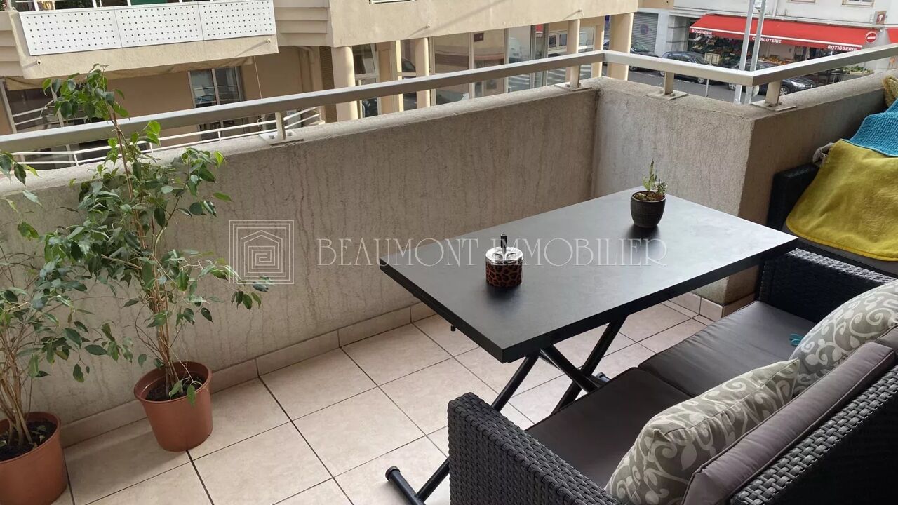 appartement 2 pièces 29 m2 à vendre à Nice (06000)