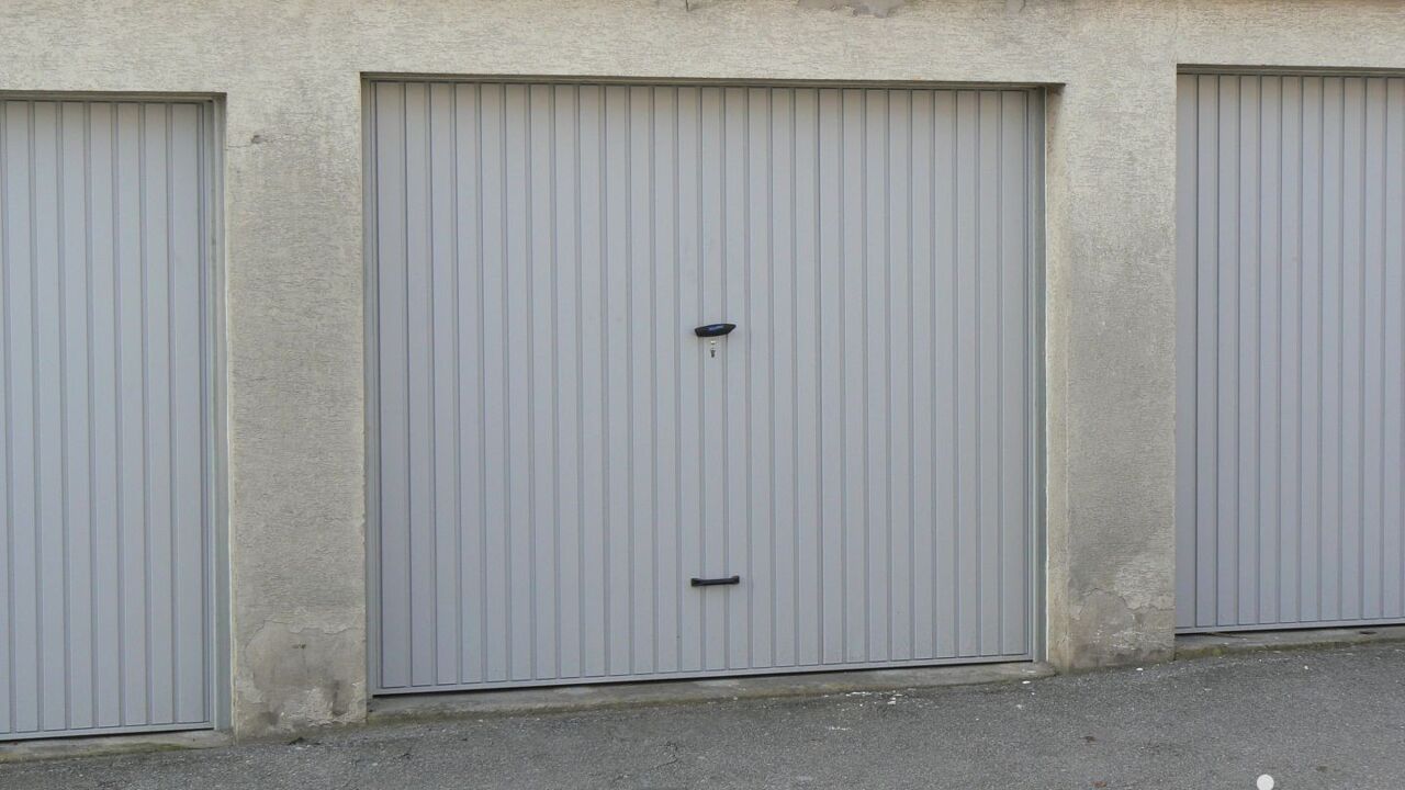 garage  pièces 14 m2 à louer à Boran-sur-Oise (60820)