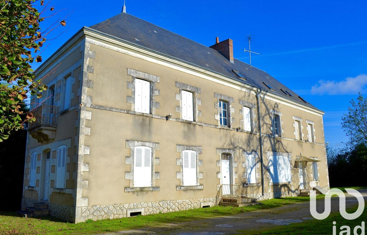 immeuble  pièces 170 m2 à vendre à Le Blanc (36300)