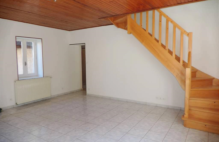 Maison T4 PEYZIEUX 776€ CC — photo 2