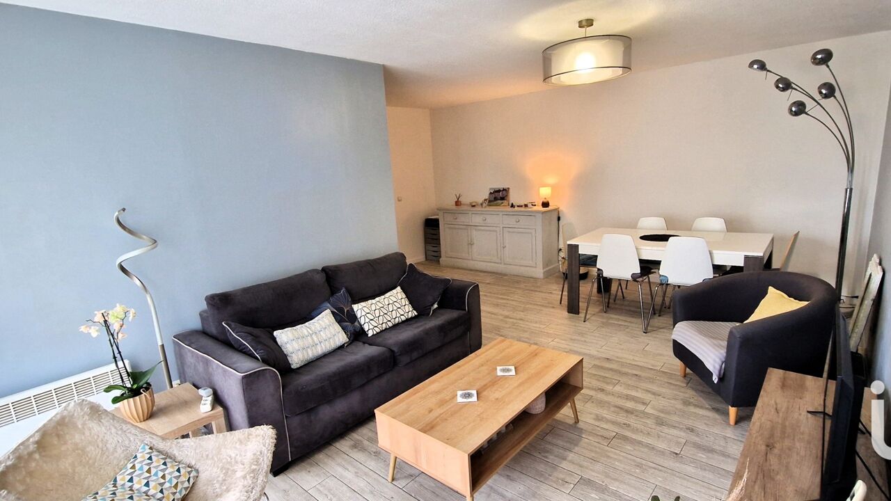 appartement 3 pièces 62 m2 à vendre à Bordeaux (33800)